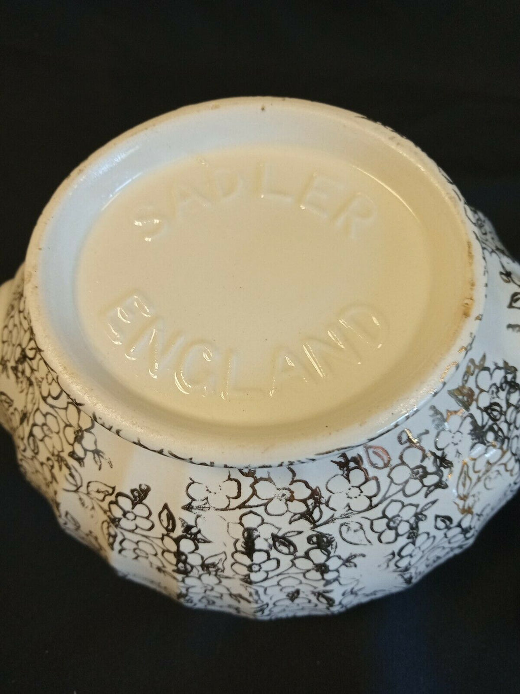 Sadler Teapot with Gilt floral design and Flower Lady Very rare pot - (7896)