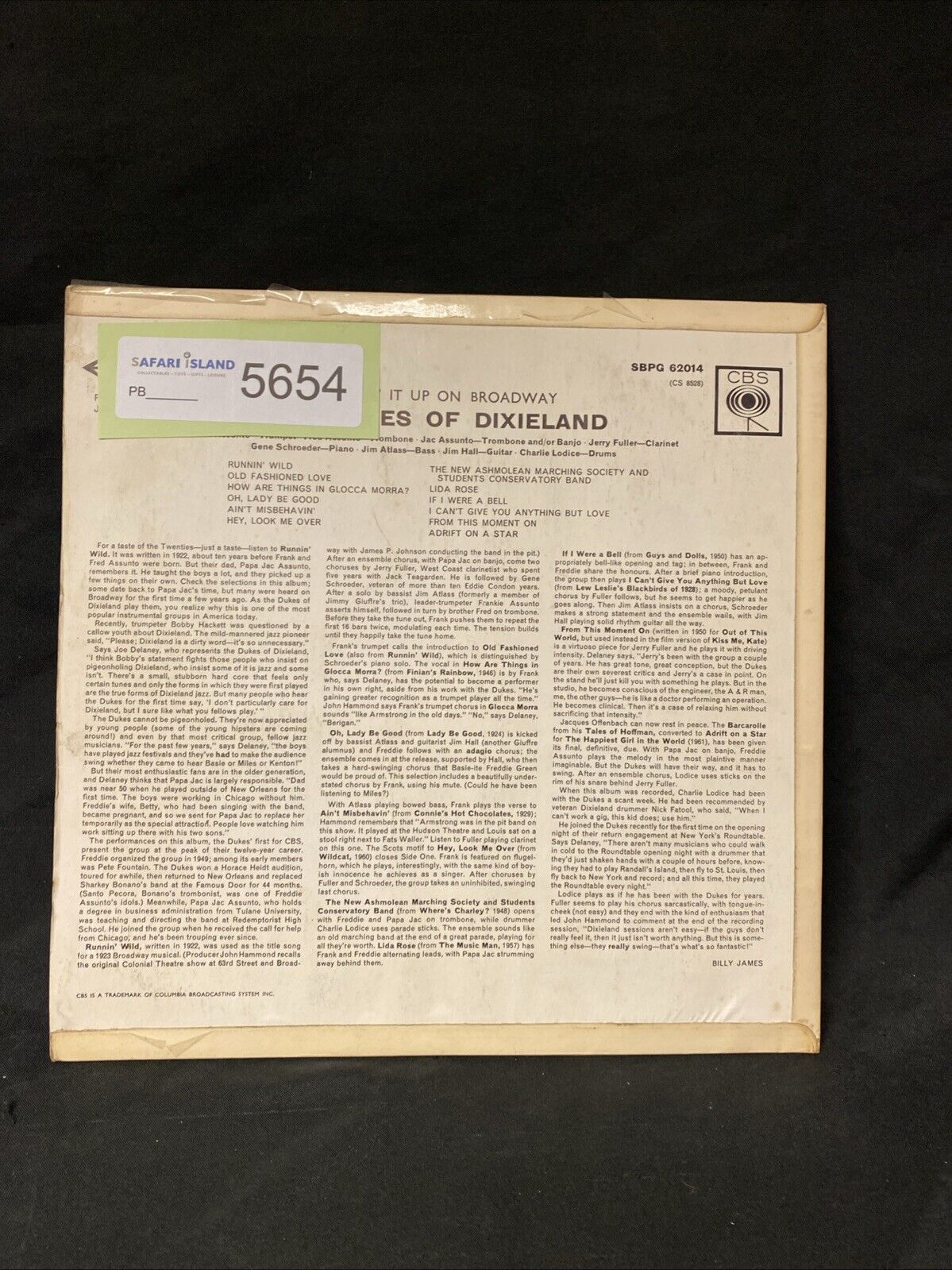 VINYL RECORD -  The Dukes of Dixieland - Breakin' it up on Broadway - (5654)