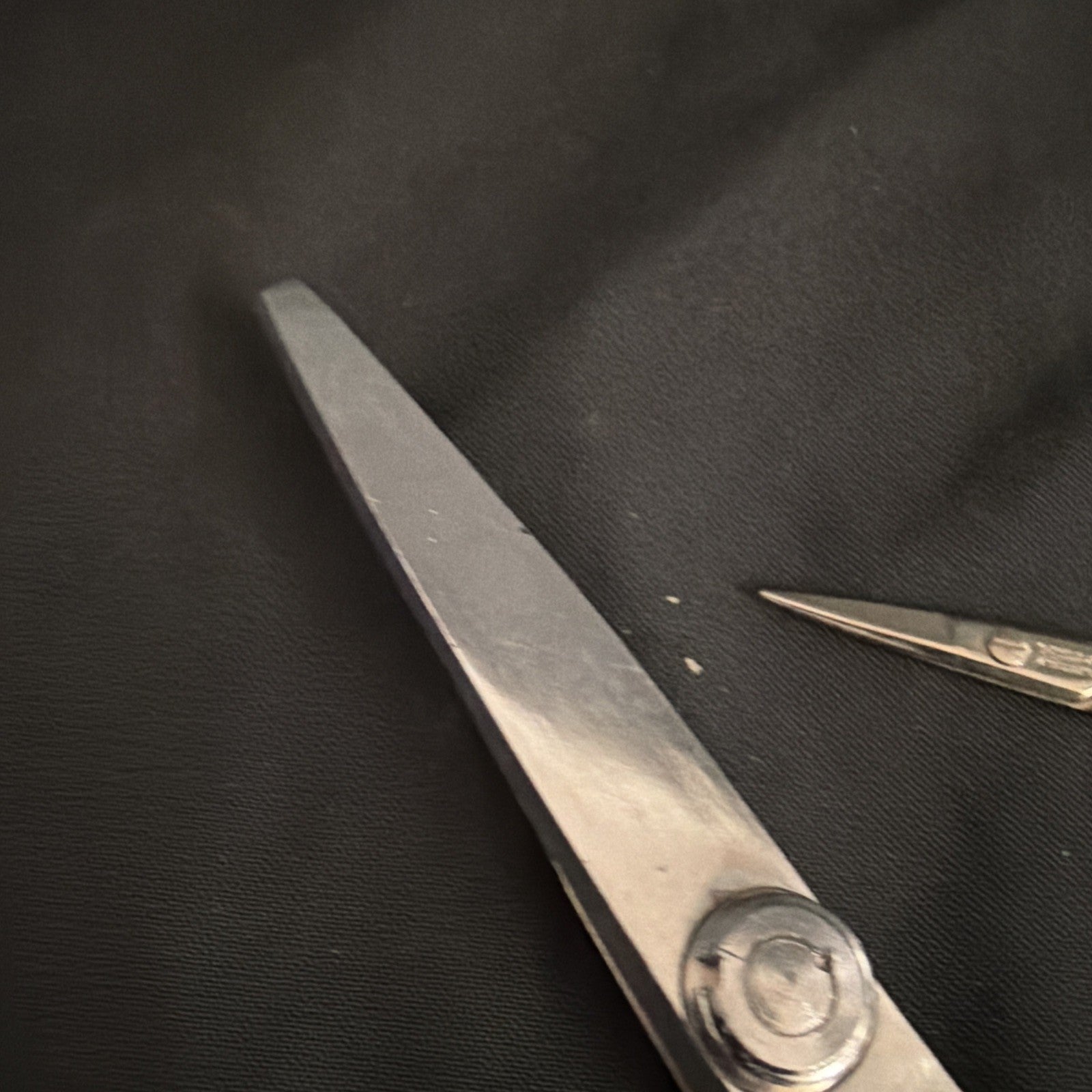 Vintage Pinking Shears Scissors and small vintage embroidery scissors- (1965)