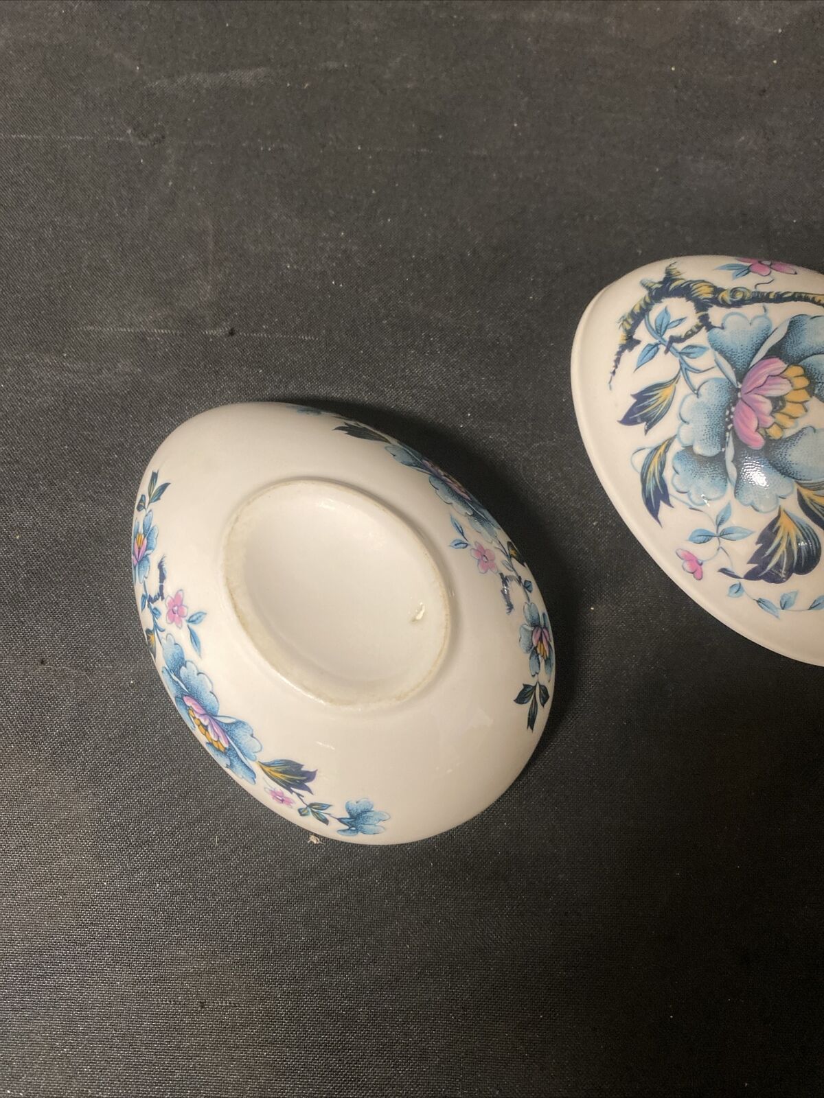 Trinket Box EGG - England China Egg Floral Design - (9198)
