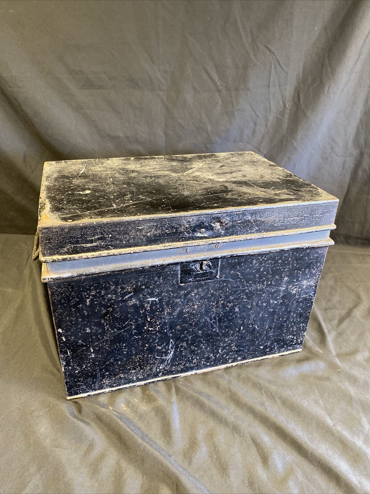 Antique Milners Fire-Proof Portable Safe 1842 V.Heavy 45cm x 31 x 31 cm (7711
