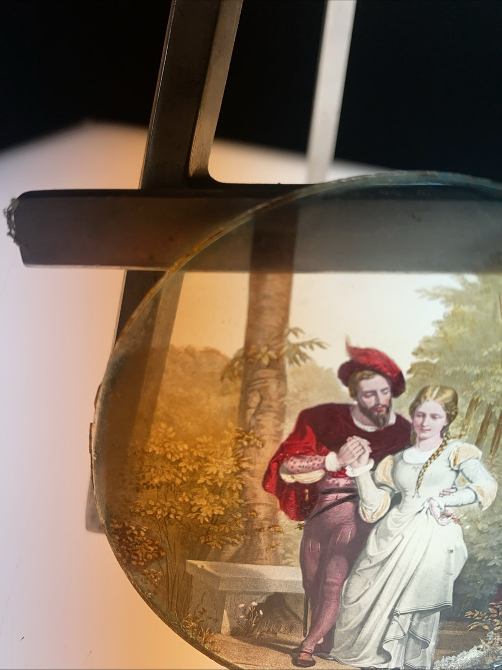 Magic Lantern Victorian Glass Round Handpainted Slide A Courting Couple (1148)