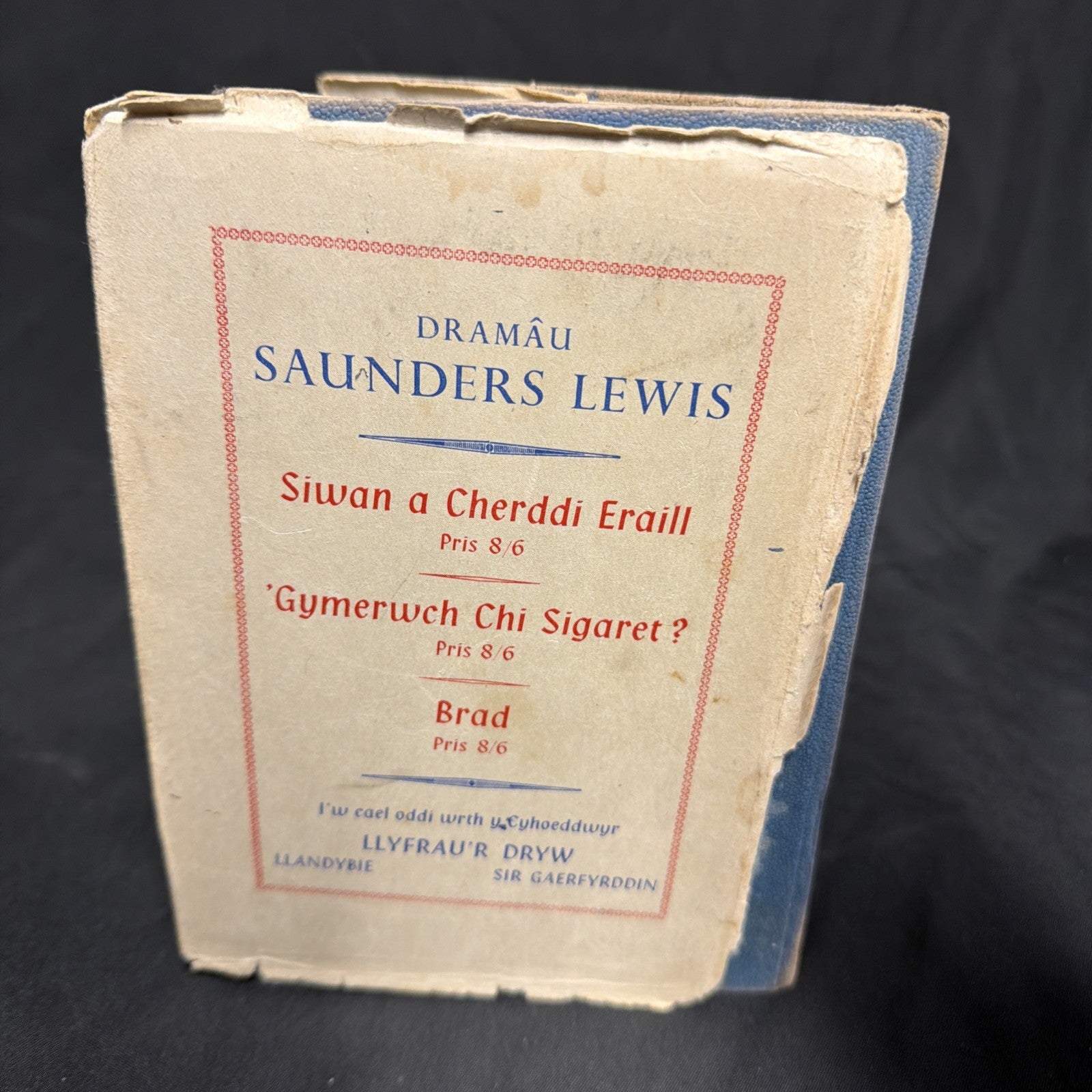 Esther A Serch Yw'r Doctor, Saunders Lewis - Welsh Language book - (1902)