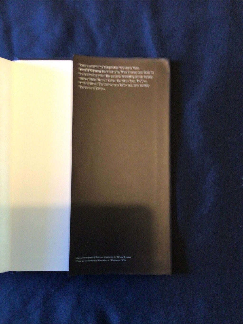 BOOK - KILLING GROUND - Gerald Seymour Hardback 1997 - (8662)