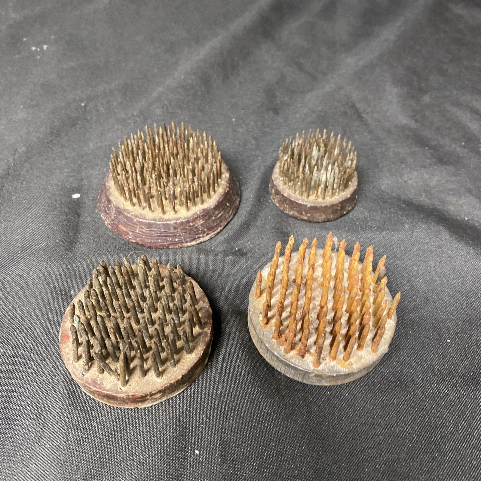 Vintage Floral Flower Frogs x4 Metal Spikes Heavy Vintage MANY uses (1418)