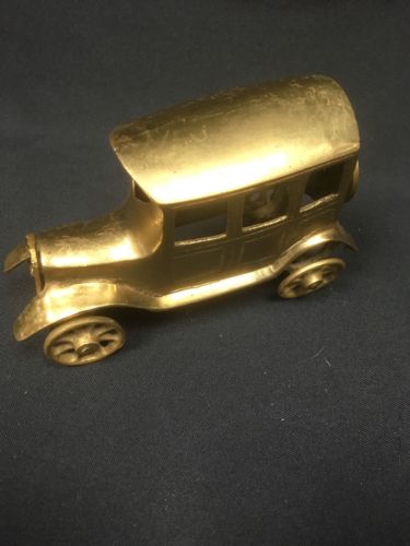 Vintage heavy cast brass Vintage car toy - heavy brass - (6653)