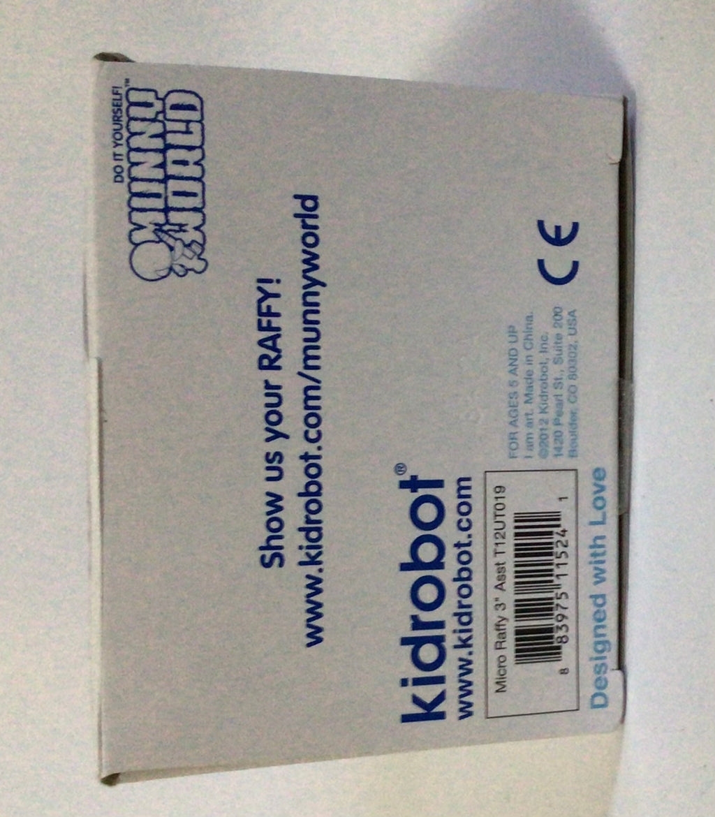 Kidrobot Munny World 2012 RAFFY 2.5" Blind bag figure NIB - (6849)