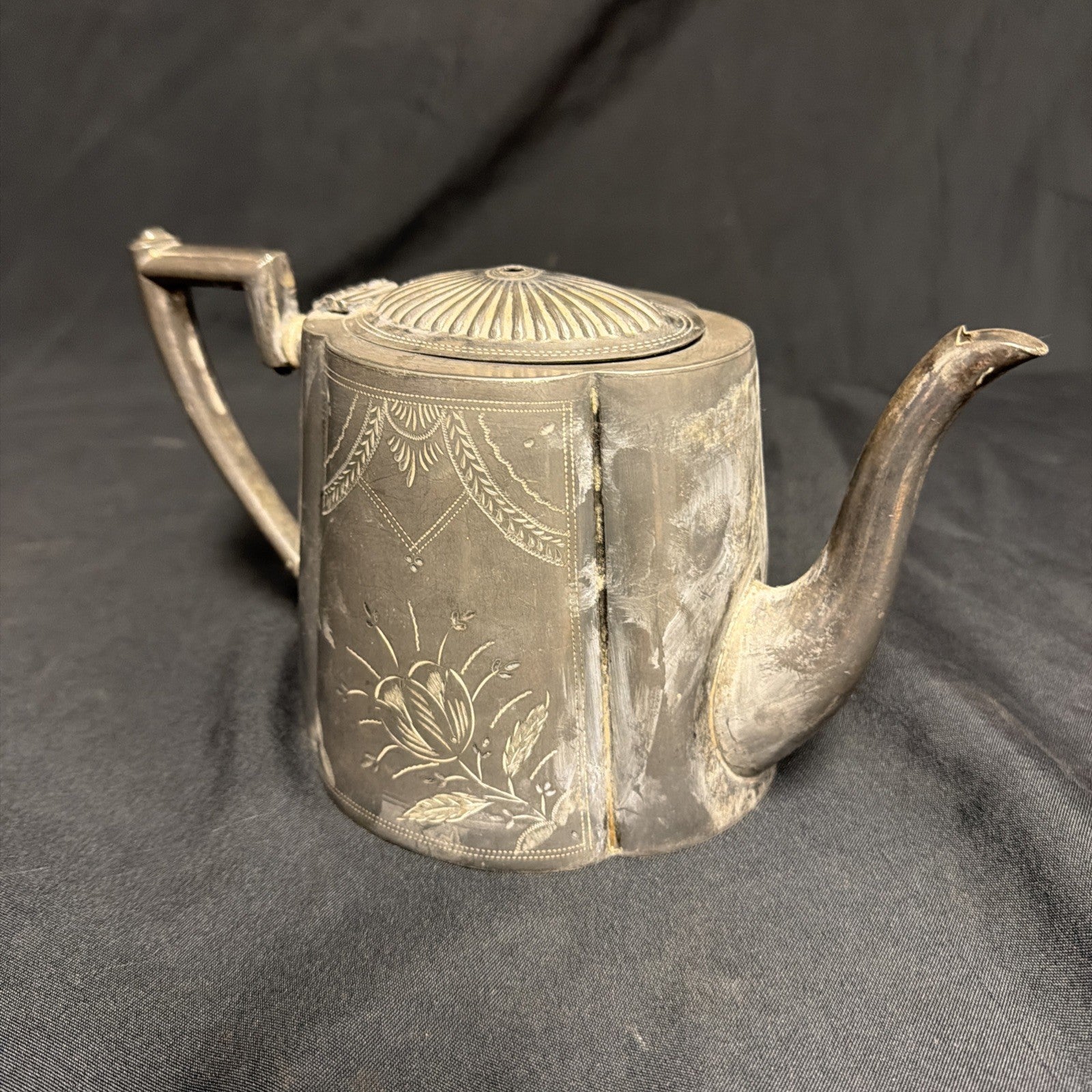 Antique Electroplated Brittania Metal Teapot Sheffield #4966 - (1914)