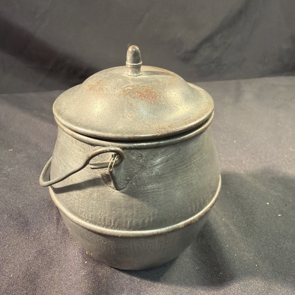 Antique Dinner Pail metal possibly tin? with lid - (2038)