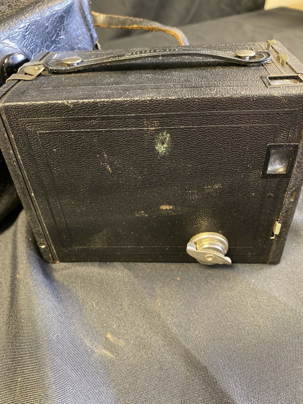 Kodak Brownie No 2 Camera with case in original condition - (7132)