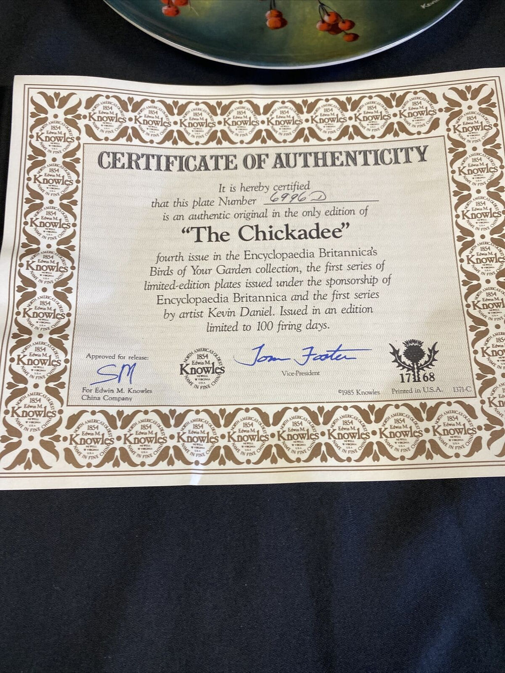 Knowles 1985 Birds in Your Garden Plates x 2 The Chickadee & The Bluebird (7835