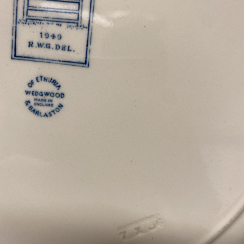 Wedgwood 1949 Jonathan edwards College YALE Limited Edition Plate - (1717)