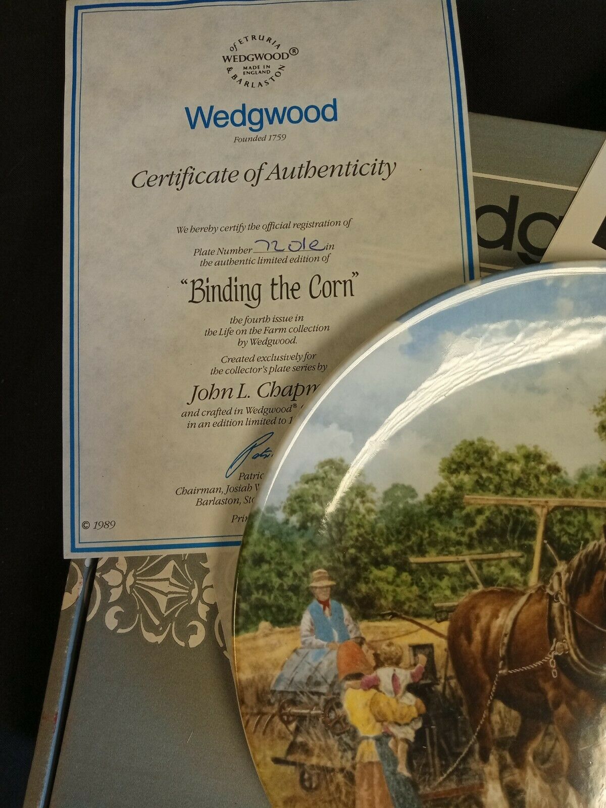 Wedgwood Queensware Collectors Boxed Plate Lim. Ed. 1989 Binding The Corn (7879)