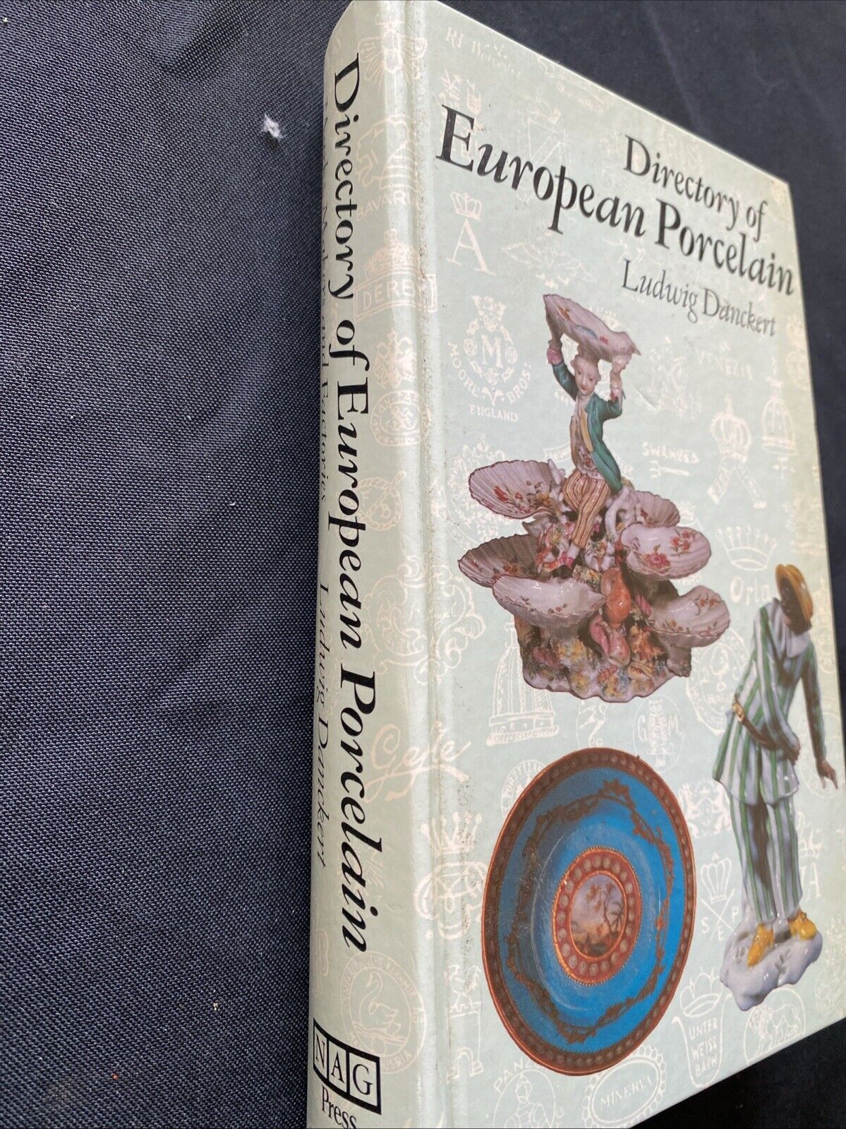 Directory of European Porcelain by Ludwig Danckert 1993 Hardback Ex Cond (5890)