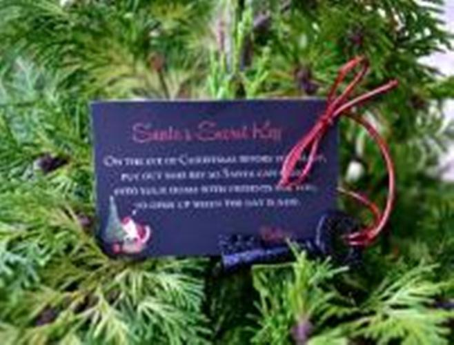 Santa's Secret Key - Genuine Old English Metal Christmas Gift Key