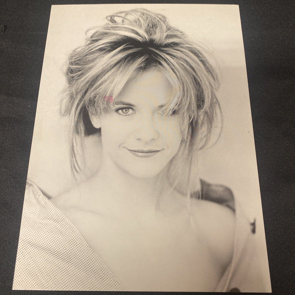 Meg Ryan Pre Printed Autograph original dated stamped 1991 fan postcard (8921)