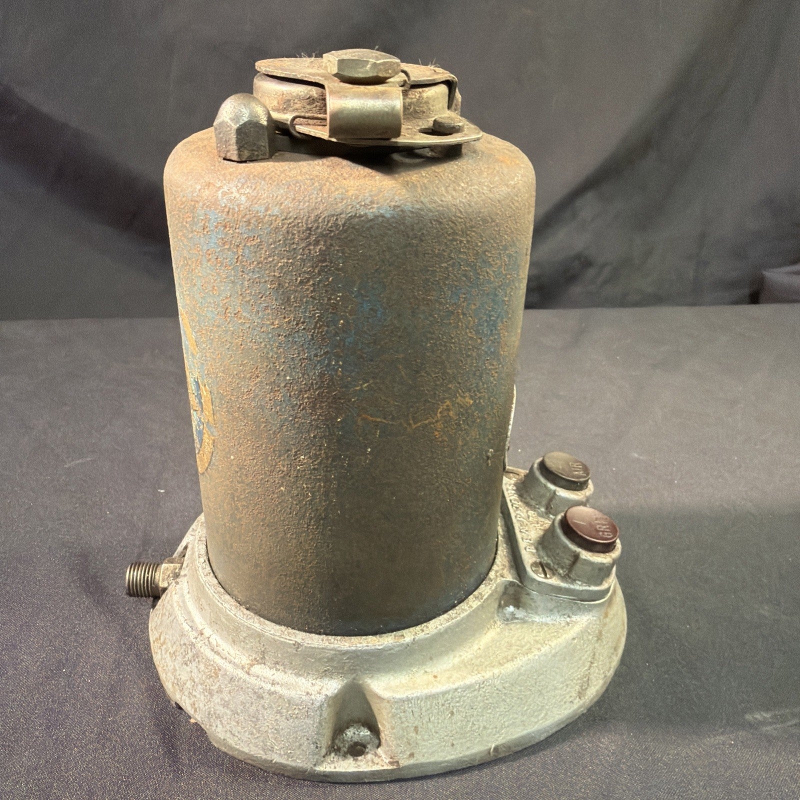 BEN Patents Ltd High Wycombe Antique 1932 Sparking Plug Cleaner - (2034)