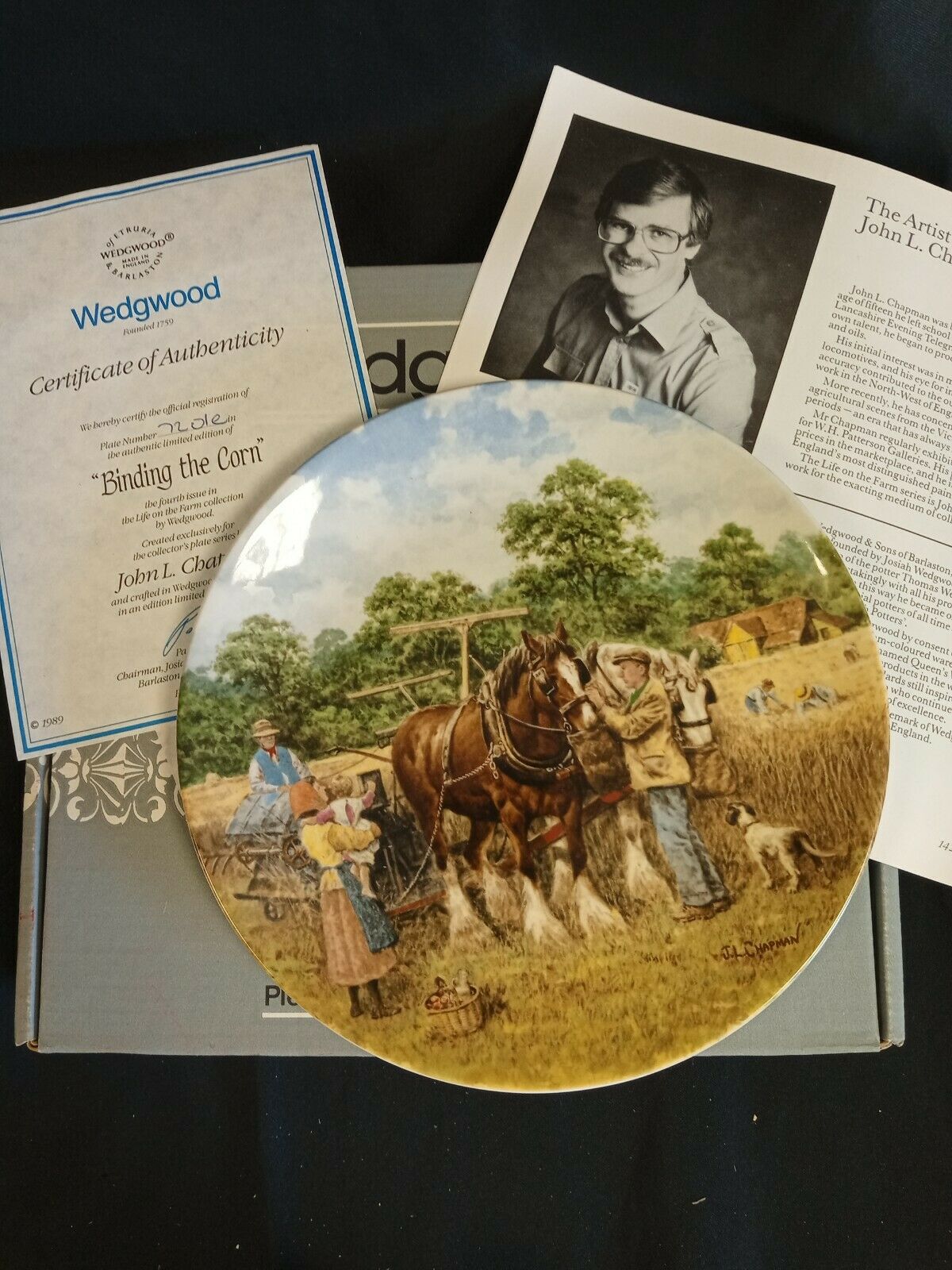 Wedgwood Queensware Collectors Boxed Plate Lim. Ed. 1989 Binding The Corn (7879)