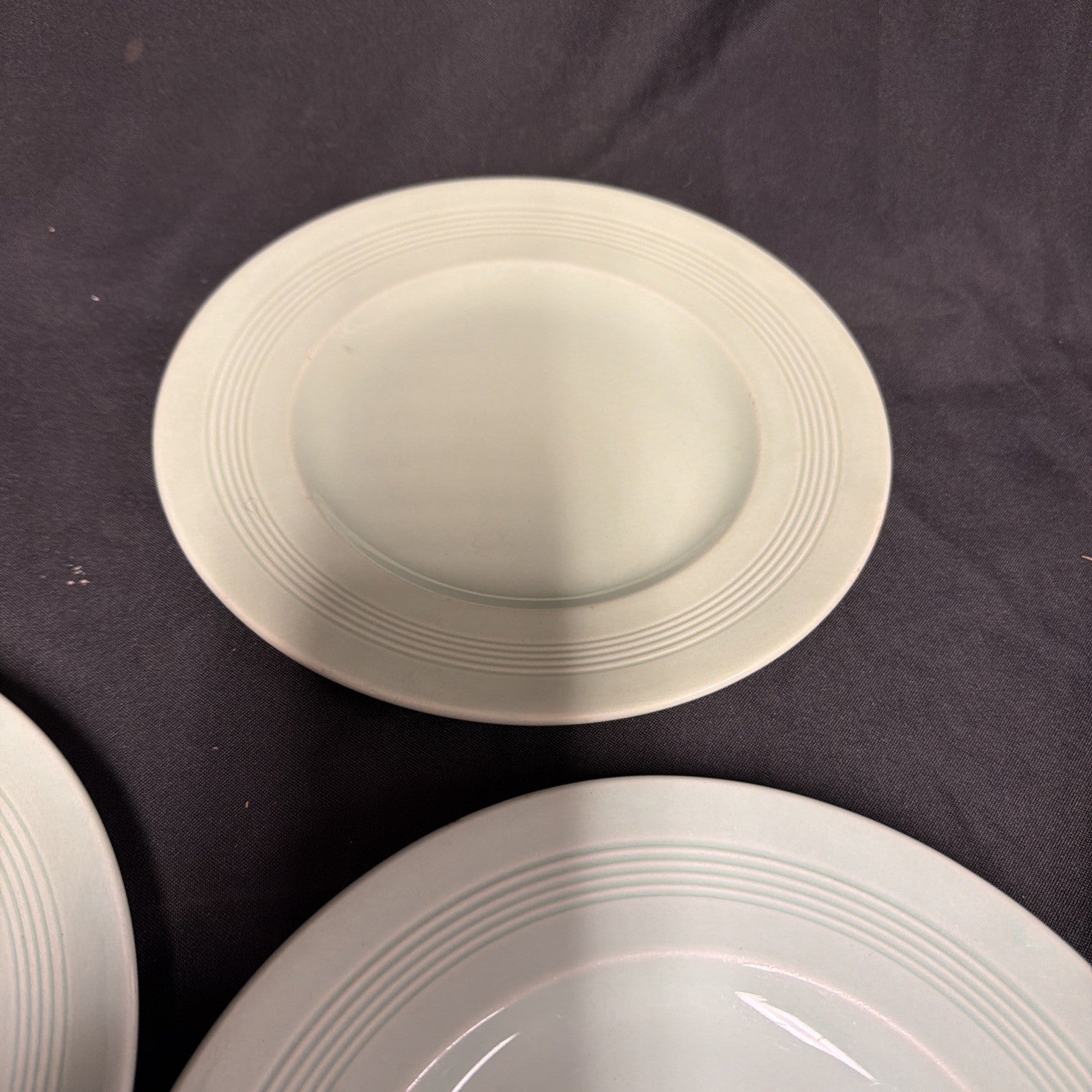 Wood's Ware Beryl Utility Green 1940's Ceramic Tea Plates 20cm D. x 5 GC - (1917) 