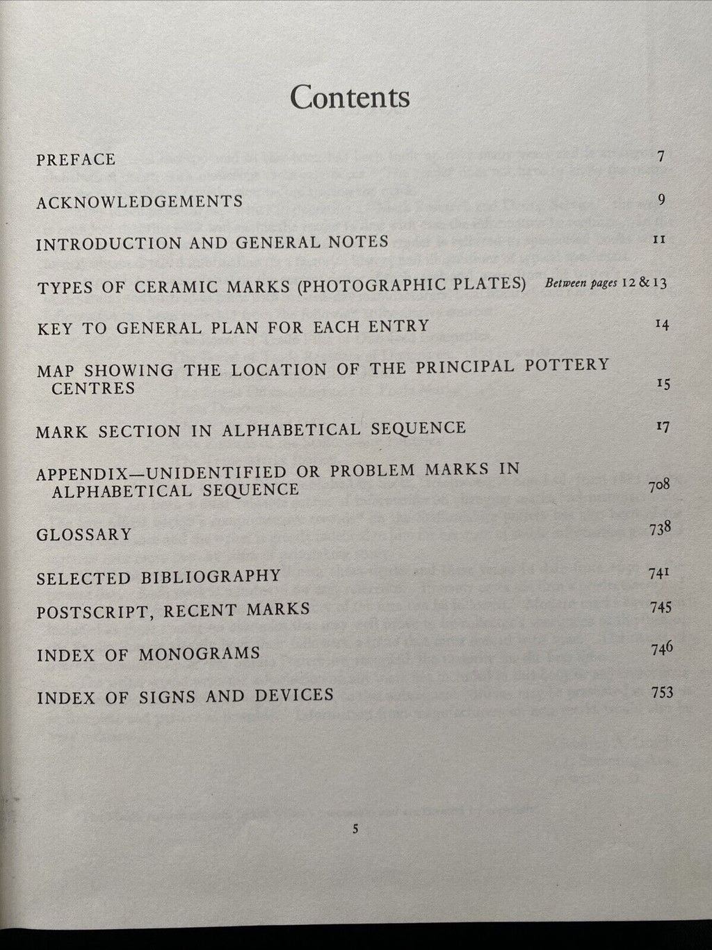 Encyclopedia of British Pottery and Porcelain Marks, G A. Godden 1988 (5892)