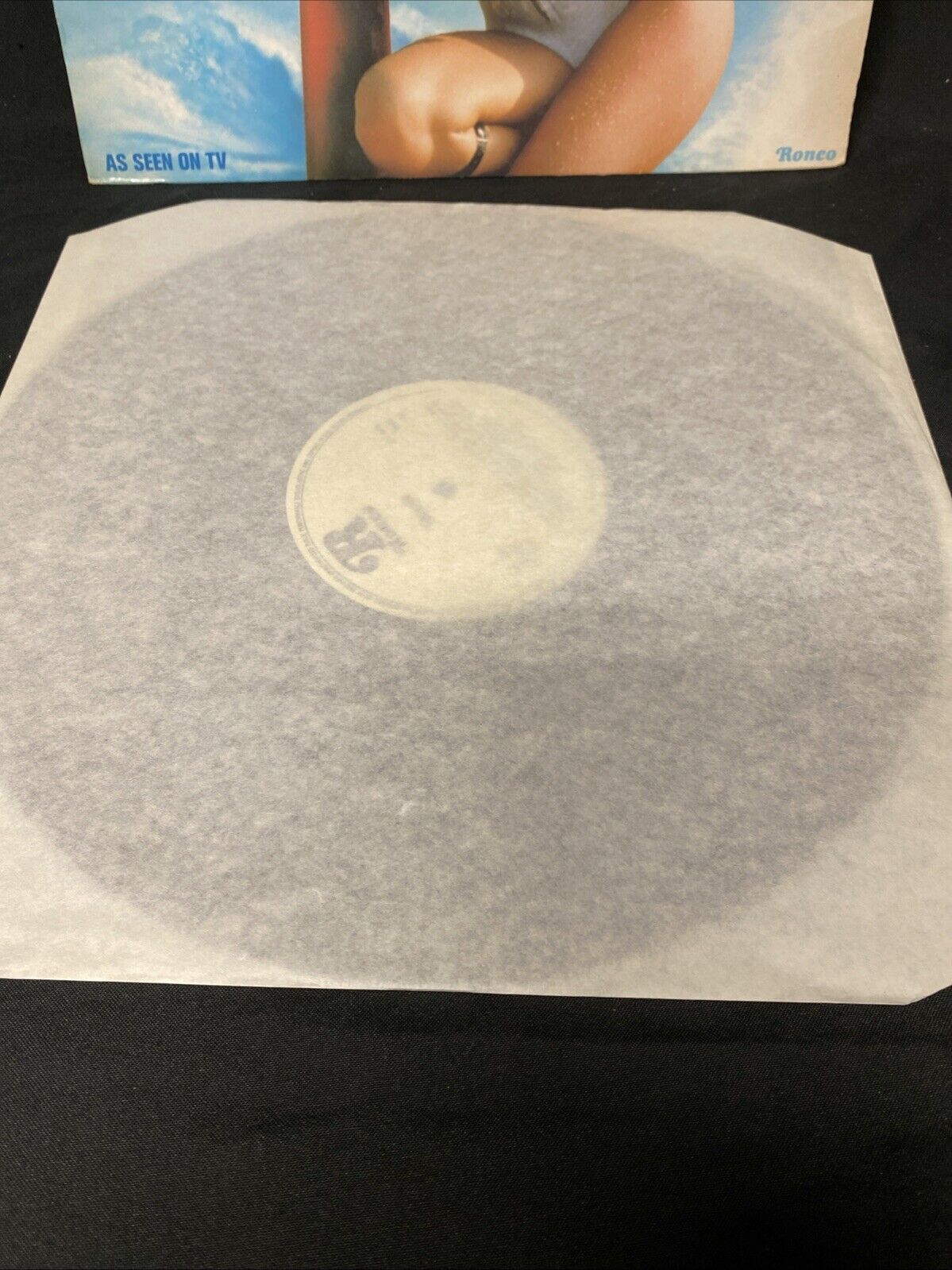 VINYL RECORD - Sunburn - Film soundtrack 22 Disco Hits 1980 - (5692)