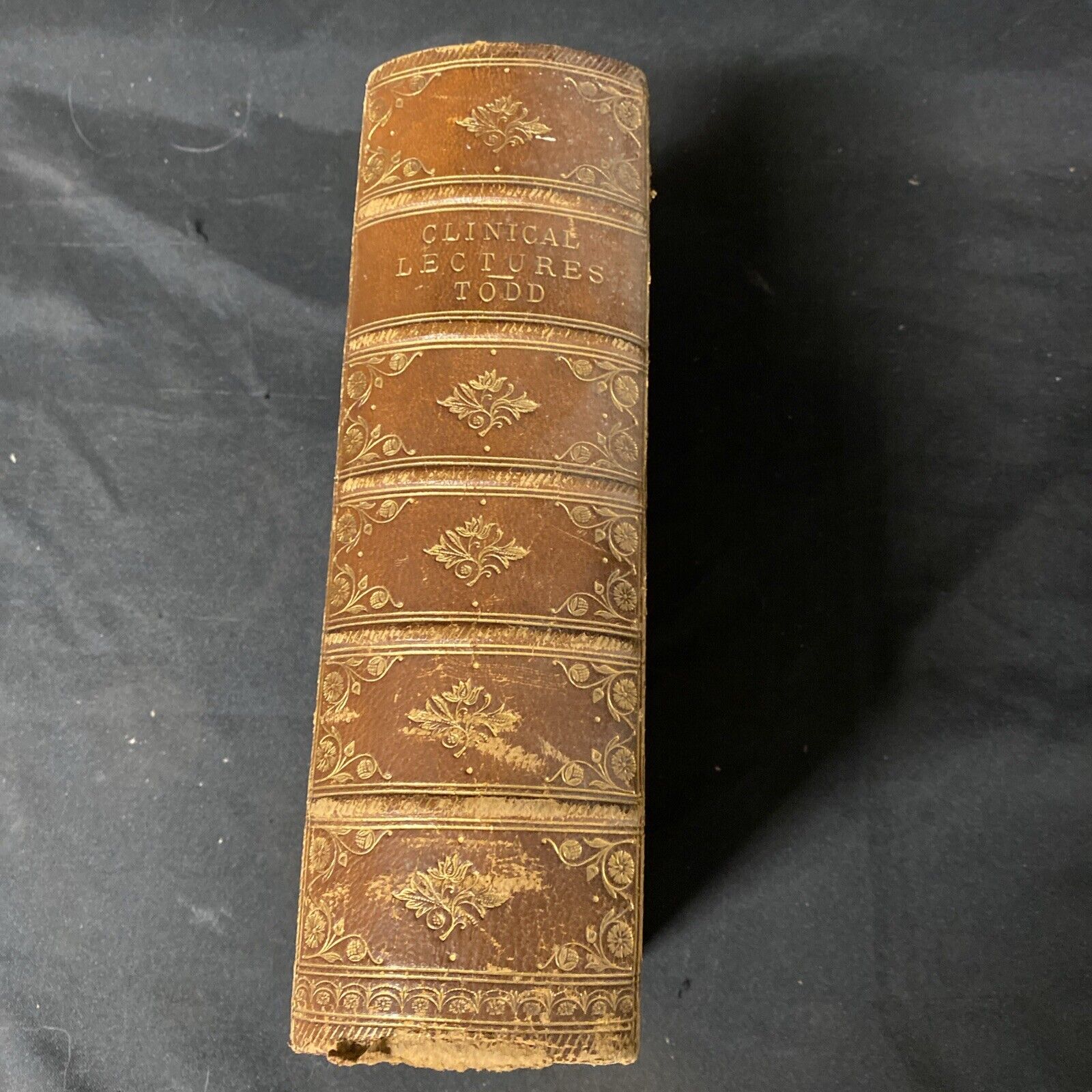 BOOK - Robert Bentley Todd, Clinical Lectures, Kings College London 1861 -(5274)