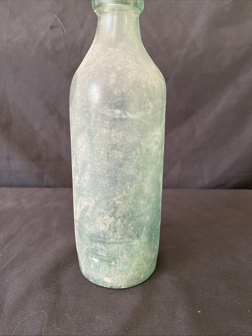 Antique Glass Bottle TH WAITES LONDON & RILEYS NEWPORT PAGNELL Stopper - (1023)