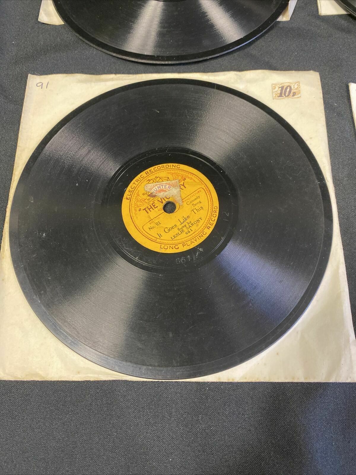 THE VICTORY SHIP - 5.5" Shellac Records Victory Military Band x 4  -  (7690)