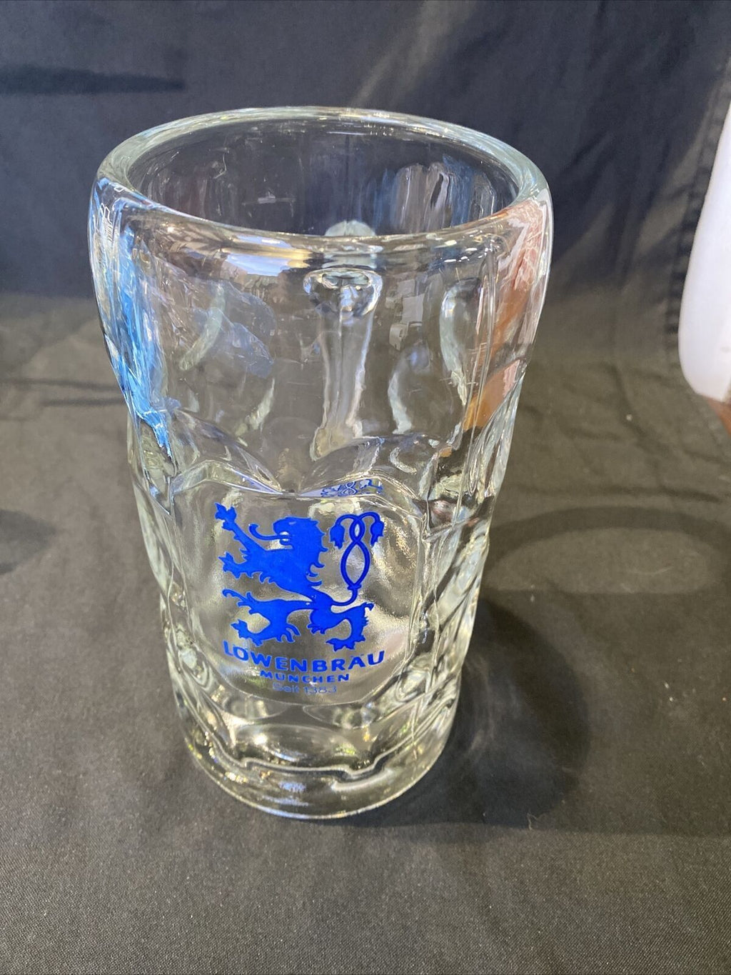 Vintage Lowenbrau Munchen Seit 1383 1 Litre HEAVY Dimple Stein - (8485)