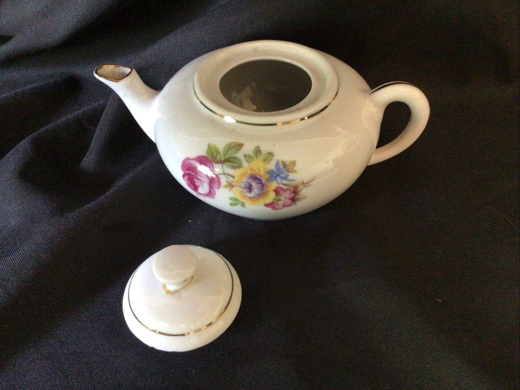 Teapot Collectors Small Ceramic Vintage 7cm Chinese Style - (8373)