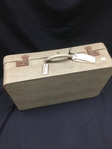 Vintage 1953 NOTON "Milady" Suitcase lined 24" - roleplay automobilia prop (2712