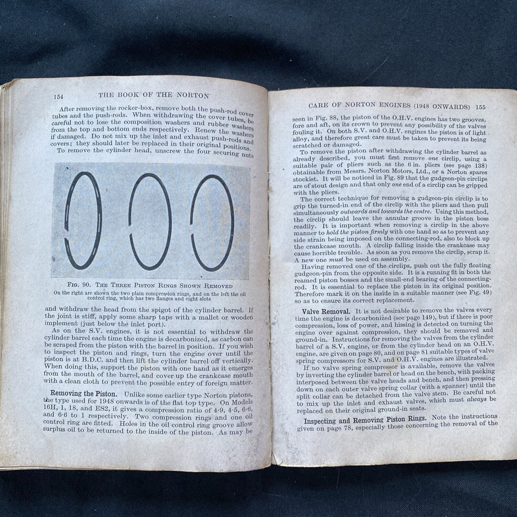 Pitmans Motor Cycle Library The Book of the NORTON WC Haycraft 1953 -(9597)