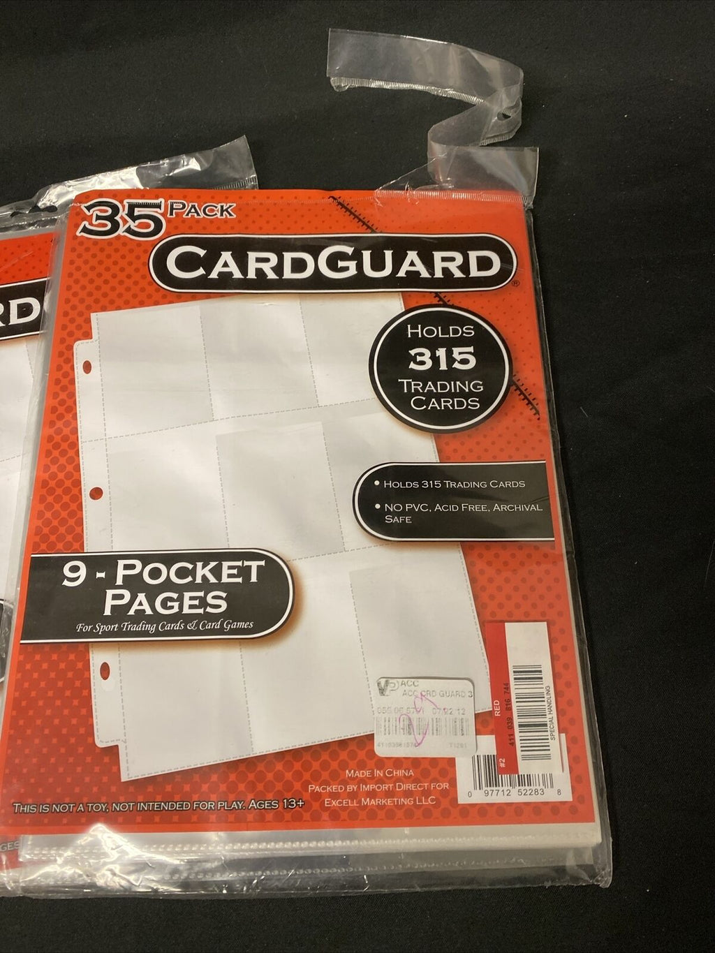 CardGuard 9-POCKET TRADING CARD A4  RINGBINDER x 67 SLEEVES (603 slots)  -(5050)