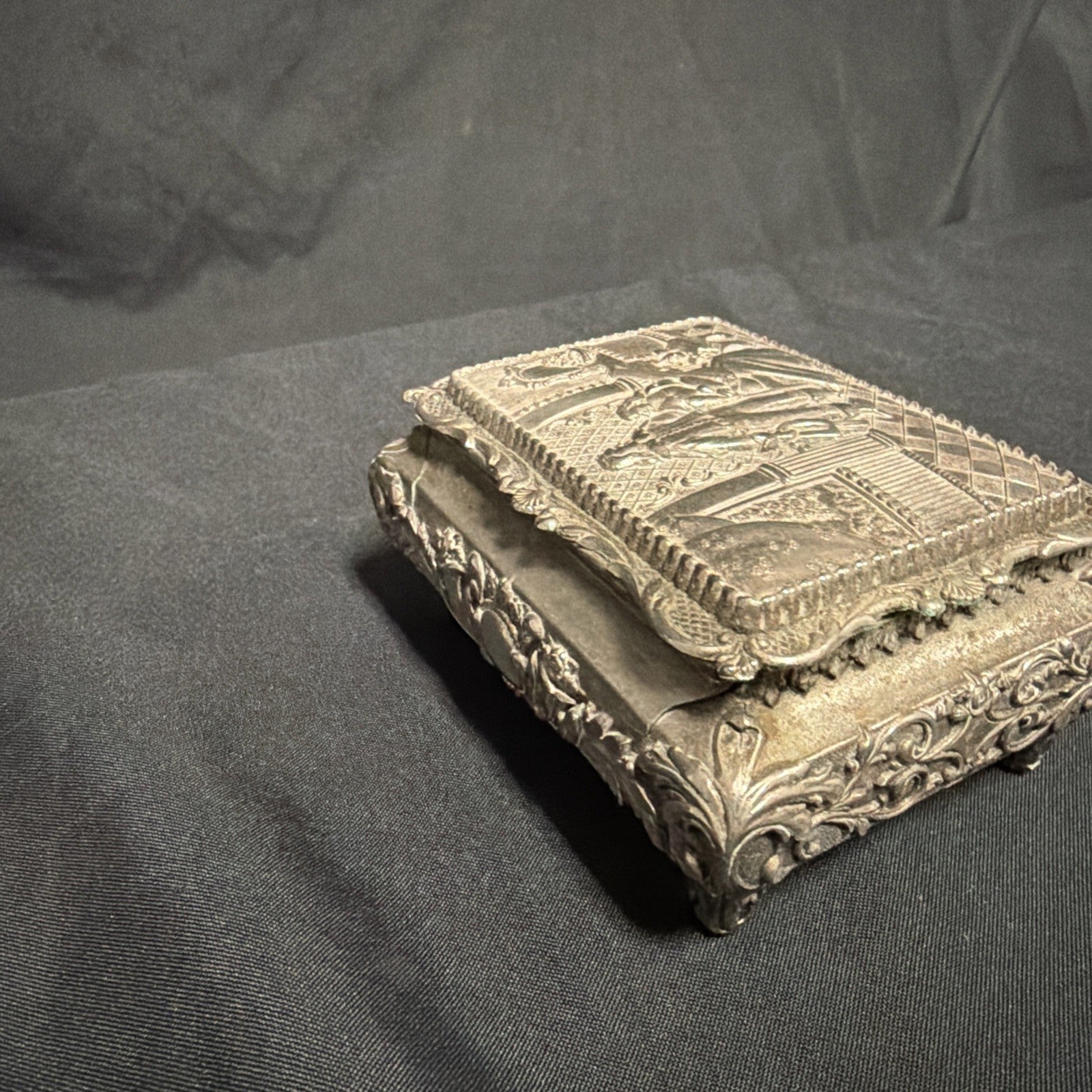 Vintage White Metal Ornate Trinket Box Large made in Japan Medieval scene - (1956)