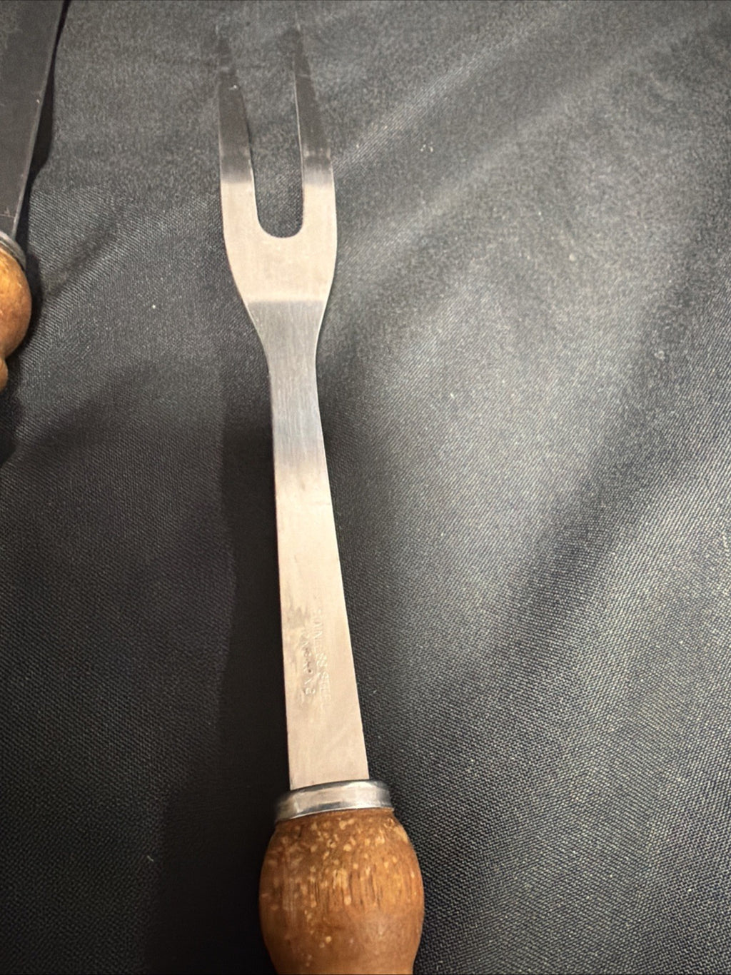 Vintage 1970's Hong Kong made 4 piece Utensill Set Wooden Handles - (1809)
