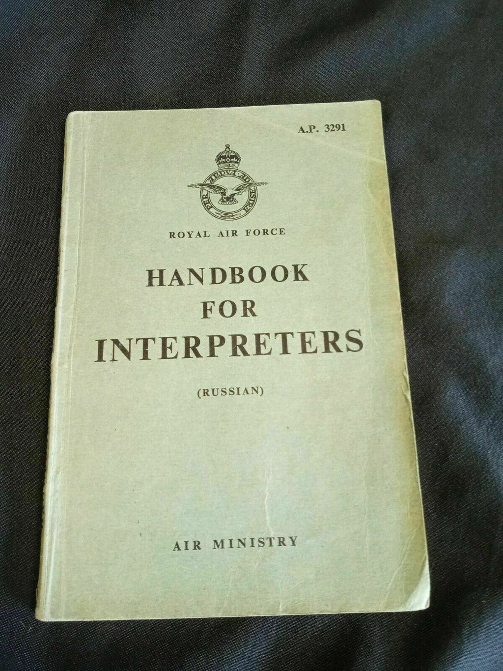 Royal Air Force Air Ministry Handbook for Interpreters RUSSIAN Book 1951 - (7809