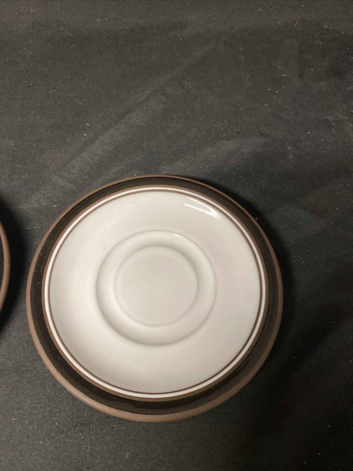 Hornsea CONTRAST Lancaster Vitramic England 2 x Saucers 76/77 (9291)