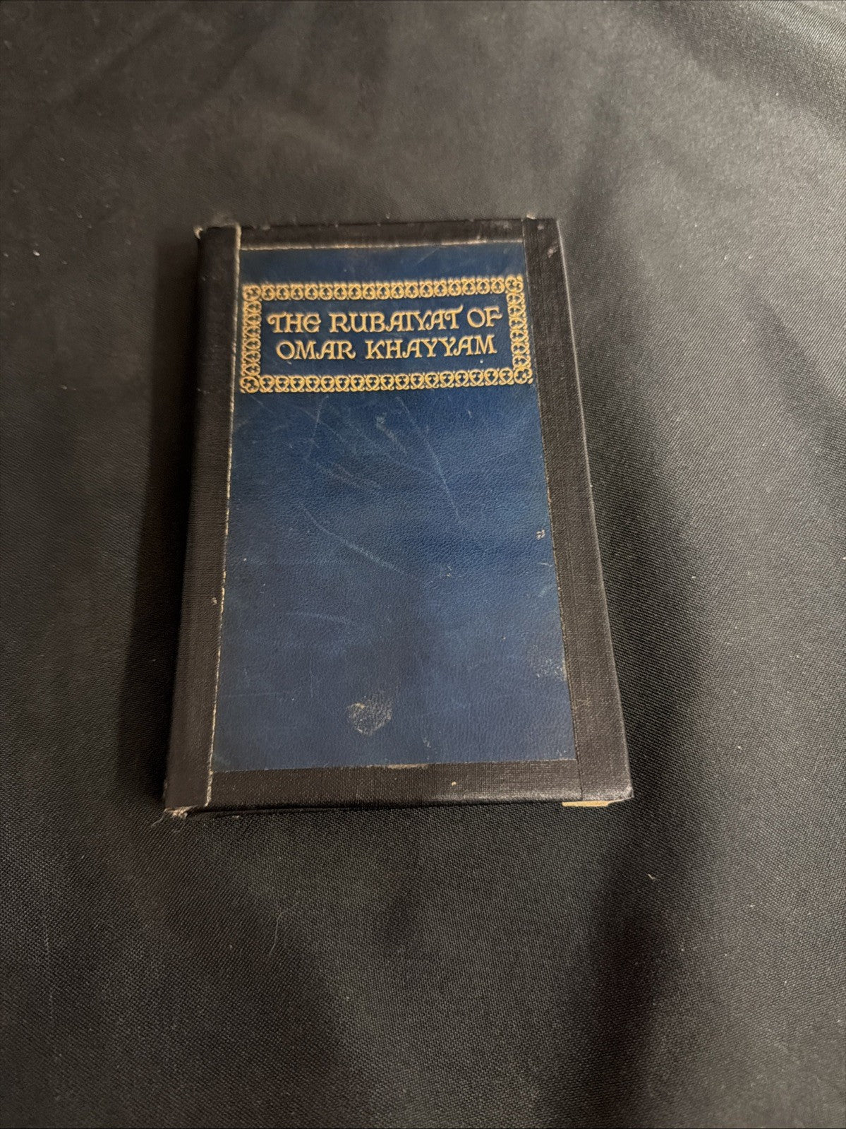 Book - THE RUBAIYAT OF OMAR KHAYYAM / Collins Clear Type press - Poetry - (1836)