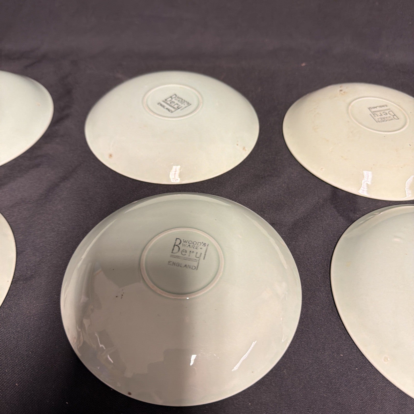 Wood's Ware Beryl Utility Green 1940's Ceramic Tea Saucer x 6 - (1920) 