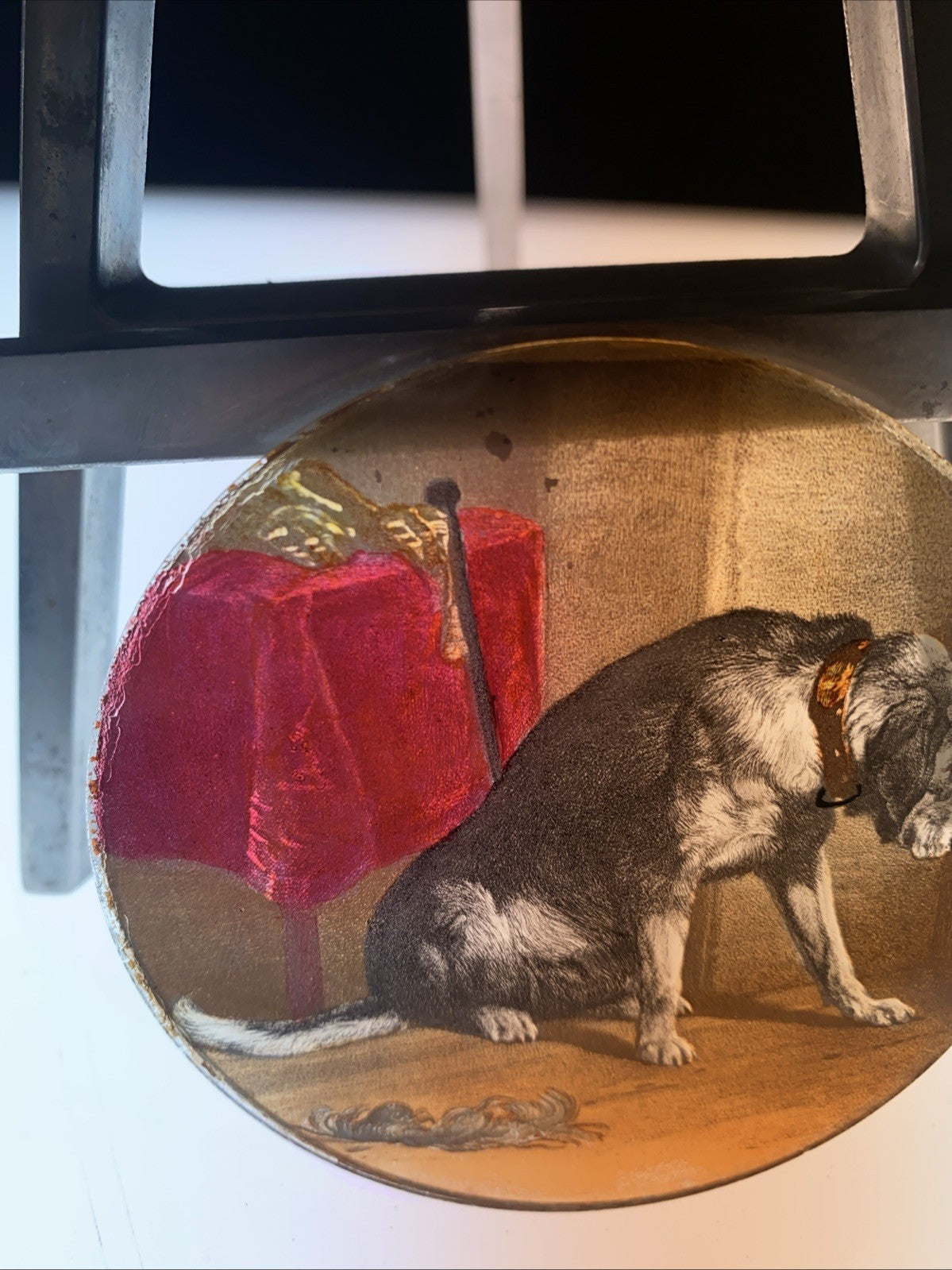 Magic Lantern Victorian Glass Round Handpainted Slide Big hairy dog (1114)