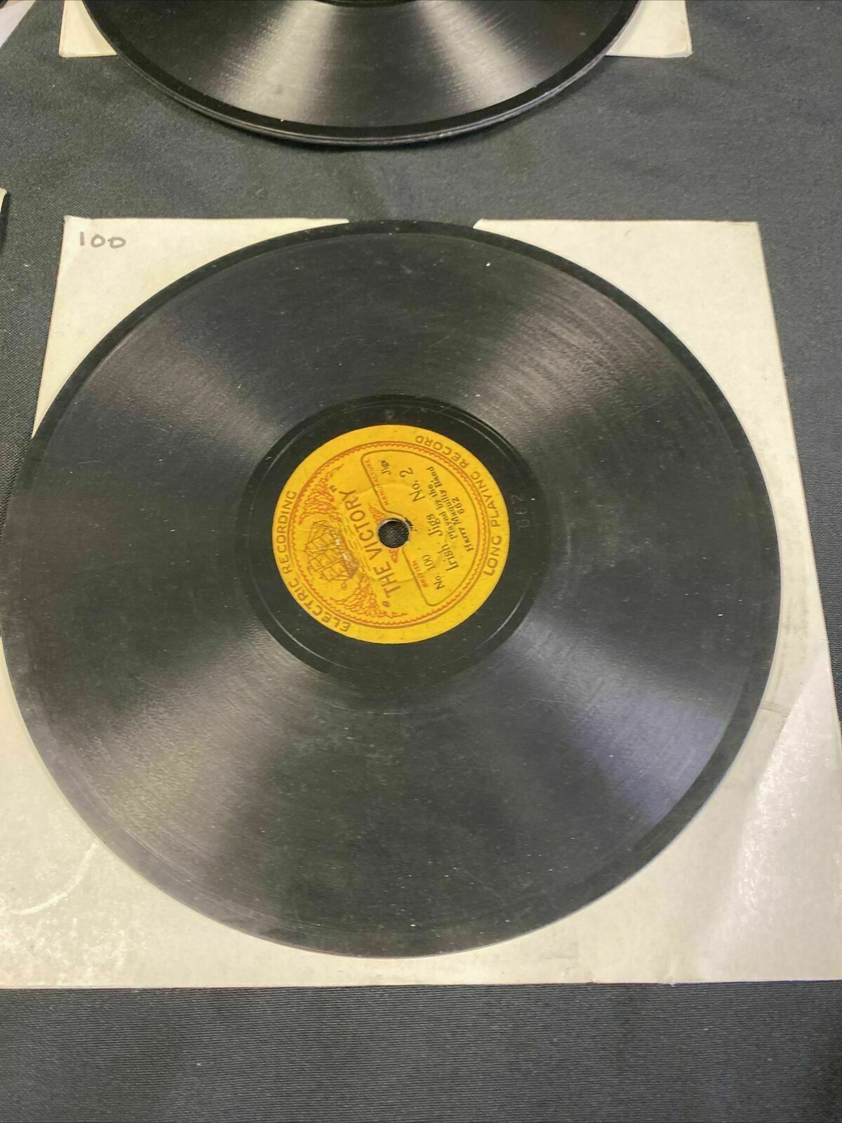 THE VICTORY SHIP - 5.5" Shellac Records Victory Military Band x 4  -  (7690)