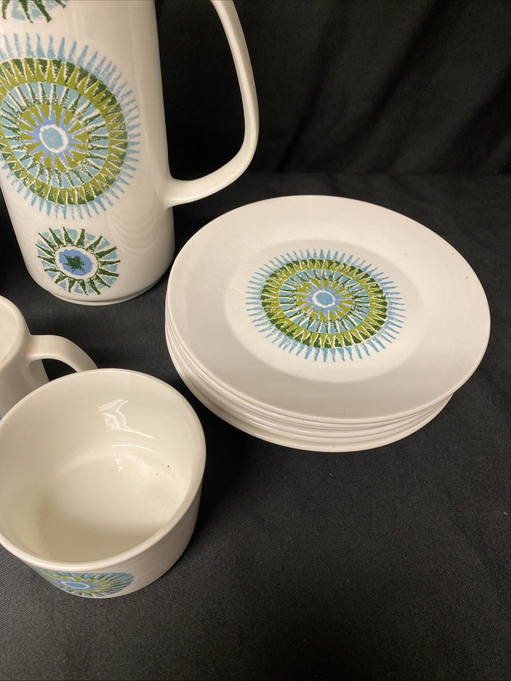 Vintage J & G Meakin 1960s Aztec coffee pot & 6 cups / saucers & milk jug Sugar Bowl