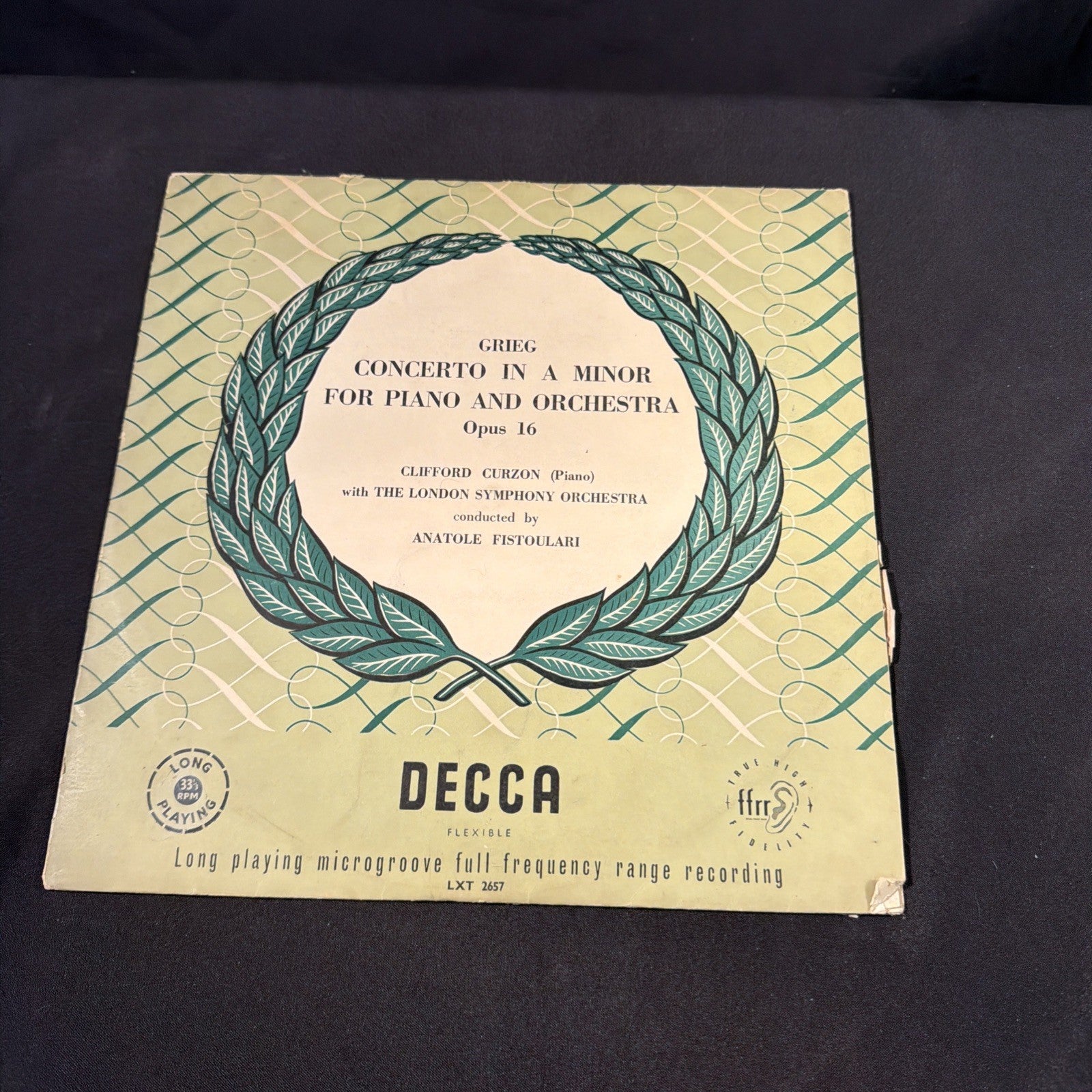 VINYL RECORD - The London Symphoney Orchestra Grieg Opus 16 - (1426)