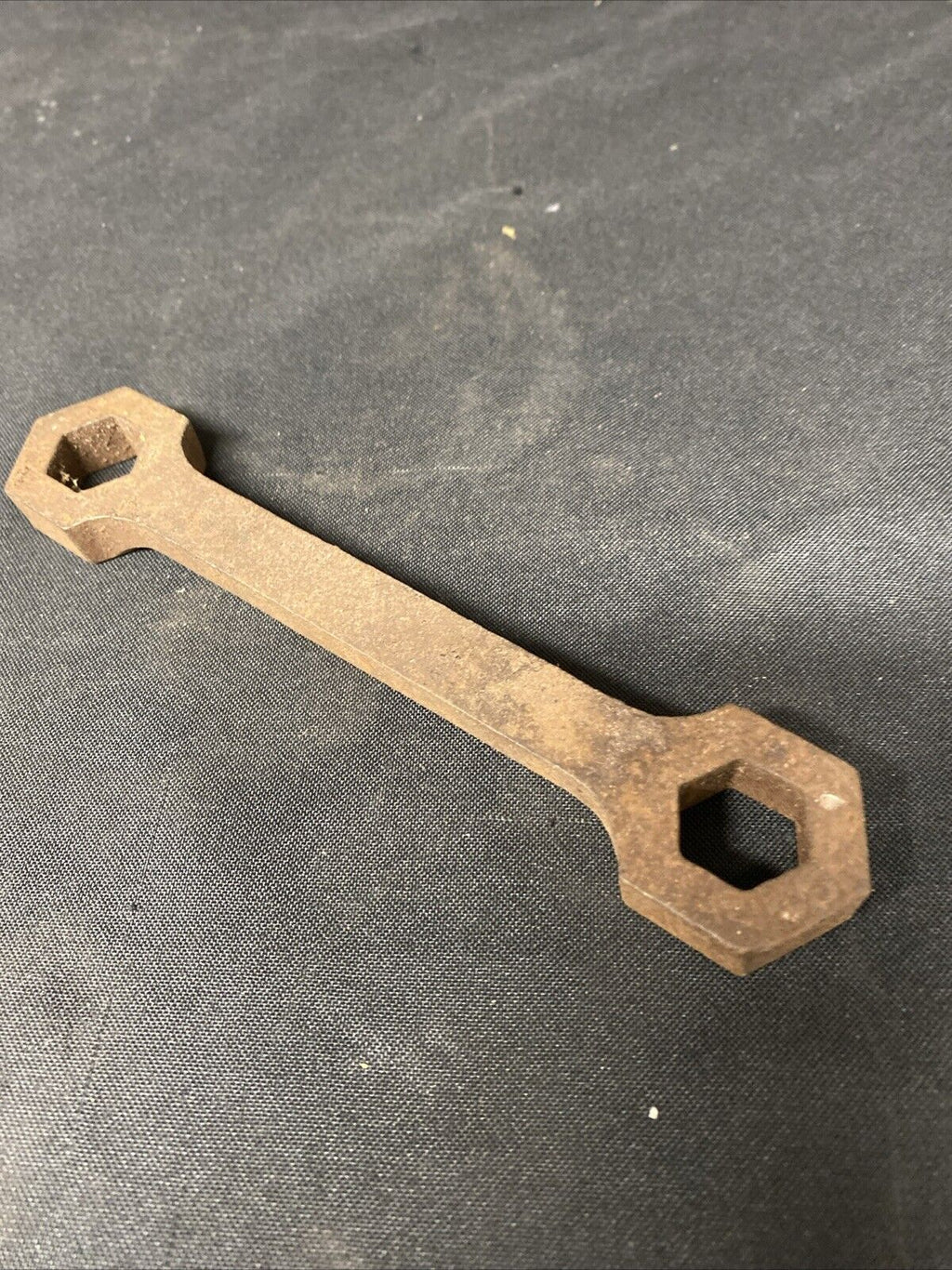 Vintage Cast Iron VONO Bed Spanner Original for Bedstead Fittings - (5700)