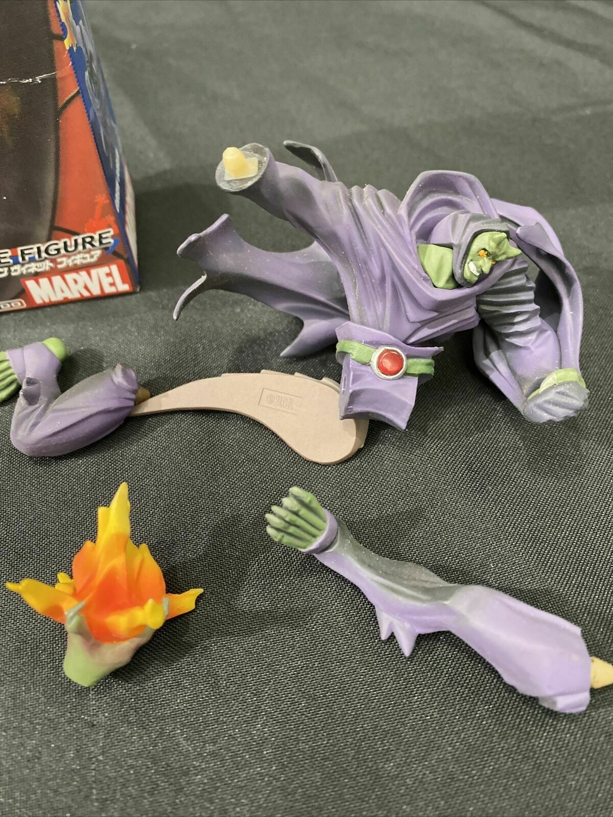 Kaiyodo Marvel Ultimate Spider-man Action Vignette Fig. 2006 Green Goblin (8323