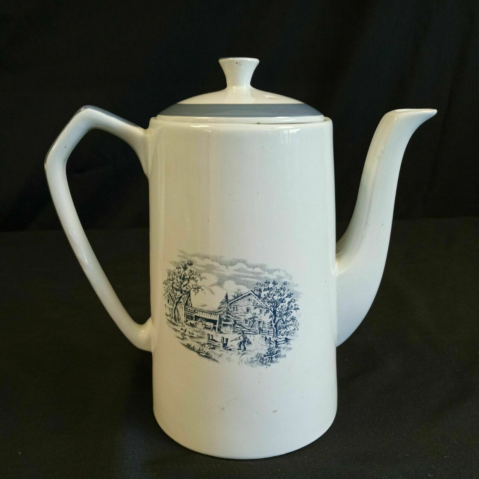 Alfred Meakin Home In The Country Teapot with lid - (8116)