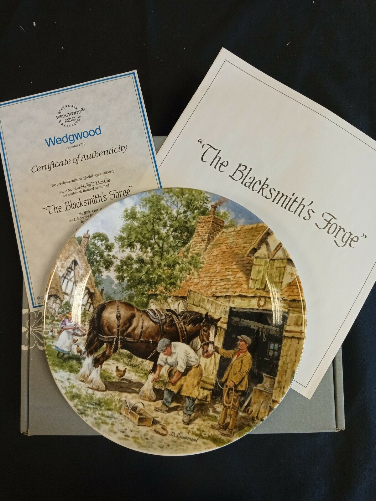 Wedgwood Queensware Collectors Boxed Plate 1989 The Blacksmith's Forge (7881)