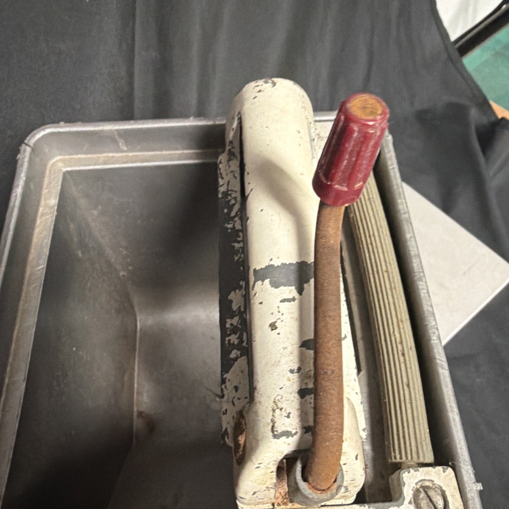 Mettoy Model Hoover Washing Machine 1950's Large Collectable  (2313)