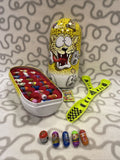 Cheetah Bean Collector Tin 51  Assorted Mighty Beanz