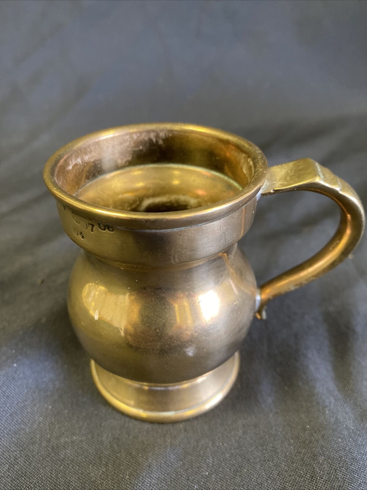 Solid Brass Victorian Antique Pub Measure stamped ER King Edward  1 Gill (6473)